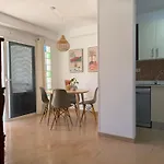 Delfines 61 كوراليهو