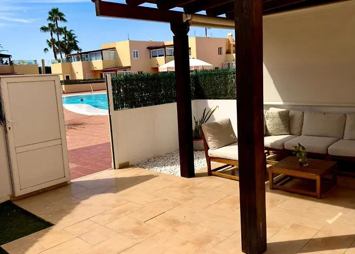 Delfines 61 דירה *